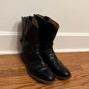 Justin boot size 13 D